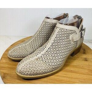 Comfortiva 8M Perforated Tan Leather Booties, Comfort Memory Foam Inserts